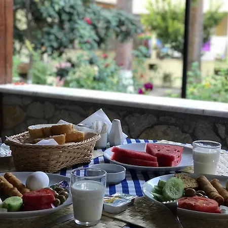 ılkiz Hotel 2*
