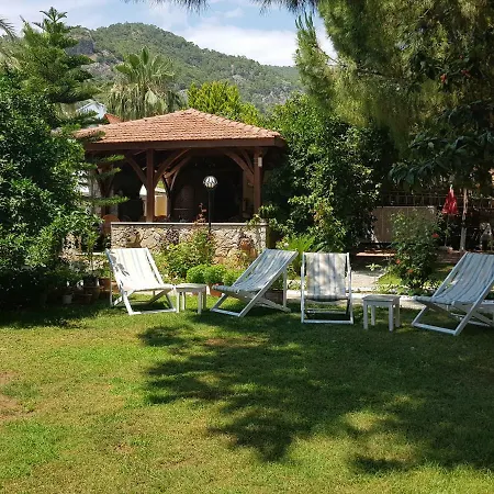 ılkiz Hotel 2*